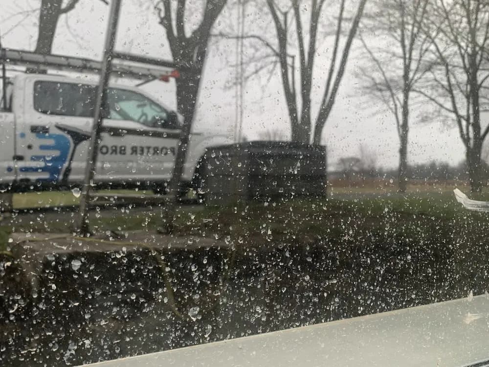 Before — Window cleaning before and after in Niagara