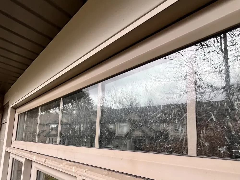 Before — Window display cleaning before and after in Stoney Creek, Hamilton